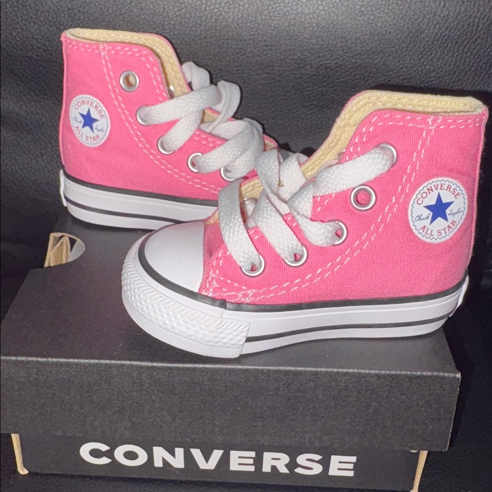 Converse Infant High-Tops in Pink - Picture 3 of 4